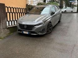 Usata 2024 Peugeot 308 GT Tre volumi | 24.500 € (Ottimo prezzo)