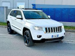 Usata 2011 Jeep Grand Cherokee Overland SUV | 7500 € (Cara)