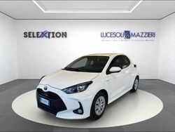 Bianco Usata 2020 Toyota Yaris Hybrid Business Edition Due volumi | 16.500 € (Buon prezzo)