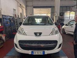 Bianco Usata 2013 Peugeot 107 Due volumi | 3980 € (Buon prezzo)