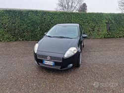 Nero Usata 2009 Fiat Grande Punto Dynamic Due volumi | 3997 € (Buon prezzo)