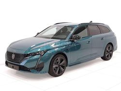 Blue avatar metallizzato Usata 2024 Peugeot 308 GT Station wagon | 27.900 € (Cara)