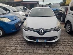 Bianco Usata 2015 Renault Clio IV Tre volumi | 5300 € (Ottimo prezzo)