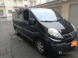 Nero Usata 2011 Opel Vivaro Monovolume | 9700 €