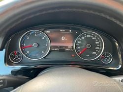 Grigio Usata 2014 VW Touareg SUV | 15.000 € (Buon prezzo)