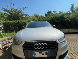 Grigio Usata 2012 Audi A1 Ambition Due volumi | 8000 € (Buon prezzo)