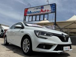 Bianco Usata 2019 Renault Mégane IV Intens Tre volumi | 12.900 € (Cara)