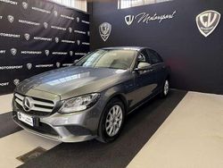 Grigio Usata 2019 Mercedes C200 Executive Tre volumi | 22.900 € (Cara)