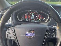 Usata 2013 Volvo V40 CC Kinetic Station wagon | 5700 € (Cara)