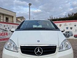 Bianco Usata 2011 Mercedes A160 Executive Tre volumi | 4200 € (Buon prezzo)