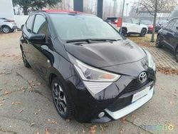 Nero Usata 2021 Toyota Aygo X-play Due volumi | 11.990 € (Buon prezzo)