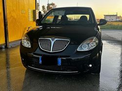 Nero Usata 2011 Lancia Ypsilon Due volumi | 4000 € (Buon prezzo)