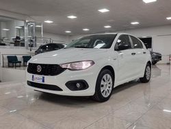 Bianco Usata 2018 Fiat Tipo Pop Tre volumi | 11.990 € (Buon prezzo)