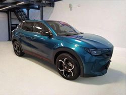 Blu navigli Nuova 2025 Alfa Romeo Junior Edizione Speciale SUV | 31.480 € (Cara)