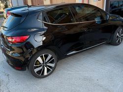 Nero Usata 2016 Renault Clio IV Due volumi | 9000 € (Buon prezzo)