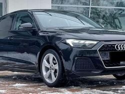 Nero mito Usata 2021 Audi A1 Sportback Advanced Due volumi | 21.950 € (Cara)