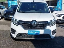 Bianco Usata 2023 Renault Kangoo Monovolume | 21.000 € (Molto cara)