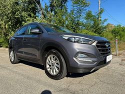 Antracite(met.) Usata 2016 Hyundai Tucson Comfort SUV | 13.900 € (Cara)