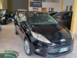 Nero Usata 2008 Ford Fiesta Tre volumi | 2390 € (Buon prezzo)