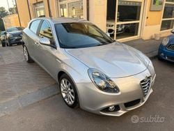 Grigio Usata 2015 Alfa Romeo Giulietta Exclusive Due volumi | 9000 € (Buon prezzo)