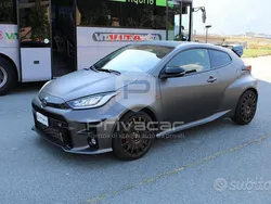 Grigio Usata 2021 Toyota Yaris Due volumi | 38.000 € (Buon prezzo)