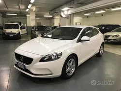 Usata 2013 Volvo V40 Momentum Station wagon | 4900 € (Ottimo prezzo)