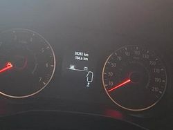 Bianco Usata 2021 Dacia Sandero Due volumi | 13.300 € (Buon prezzo)