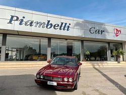 Rosso Usata 1995 Jaguar XJR Tre volumi | 7990 €