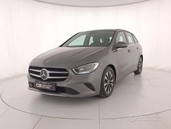 Grigio Usata 2021 Mercedes B180 Monovolume | 21.300 € (Super prezzo)