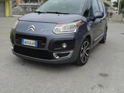 Usata 2009 Citroën C3 Picasso Exclusive Monovolume | 2500 € (Molto cara)