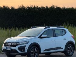 Bianco Usata 2024 Dacia Sandero Extreme Tre volumi | 14.300 € (Ottimo prezzo)