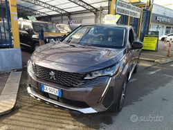 Grigio Usata 2022 Peugeot 3008 Allure SUV | 21.800 € (Buon prezzo)