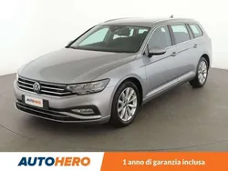 Argento Usata 2022 VW Passat Business Station wagon | 18.699 € (Buon prezzo)