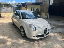 Bianco Usata 2010 Alfa Romeo MiTo Due volumi | 3700 € (Ottimo prezzo)