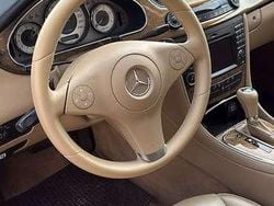 Usata 2009 Mercedes CLS320 Tre volumi | 8500 € (Buon prezzo)