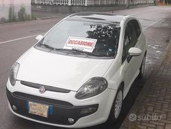 Bianco Usata 2011 Fiat Grande Punto Sport Due volumi | 2499 € (Ottimo prezzo)
