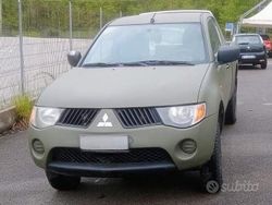 Verde Usata 2008 Mitsubishi L200 Pick-up | 12.500 € (Buon prezzo)