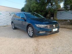 Blu Usata 2020 VW Passat Business Station wagon | 14.800 € (Buon prezzo)