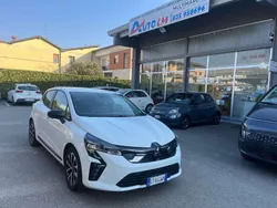 Other Usata 2024 Mitsubishi Colt Invite Tre volumi | 16.500 € (Buon prezzo)