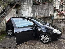 Nero Usata 2008 Fiat Grande Punto Sport Due volumi | 2000 € (Buon prezzo)