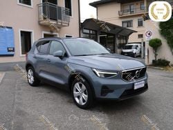 Thunder grey metallizzato Usata 2023 Volvo XC40 SUV | 28.900 € (Buon prezzo)
