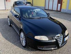 Usata 2008 Alfa Romeo GT Distinctive Coupé | 8300 € (Molto cara)