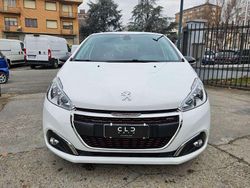 Bianco Usata 2016 Peugeot 208 GT-line Due volumi | 7999 € (Buon prezzo)