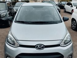 Grigio Usata 2016 Hyundai i10 Edition Due volumi | 6700 € (Buon prezzo)