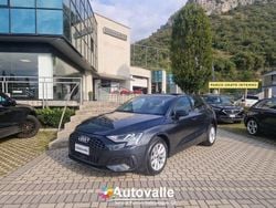 Grigio Usata 2022 Audi A3 Sportback Business Due volumi | 22.900 € (Buon prezzo)
