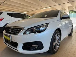 Bianco Usata 2019 Peugeot 308 Allure Tre volumi | 12.400 € (Buon prezzo)