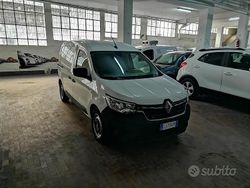 Bianco Usata 2022 Renault Kangoo Tre volumi | 11.950 € (Buon prezzo)