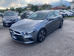 Grigio Usata 2021 Mercedes A160 Tre volumi | 21.000 € (Cara)