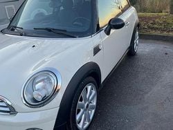 Bianco Usata 2009 Mini Cooper Due volumi | 4500 € (Buon prezzo)