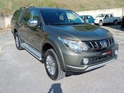 Grigio scuro Usata 2019 Mitsubishi L200 Intense Pick-up | 25.000 € (Cara)